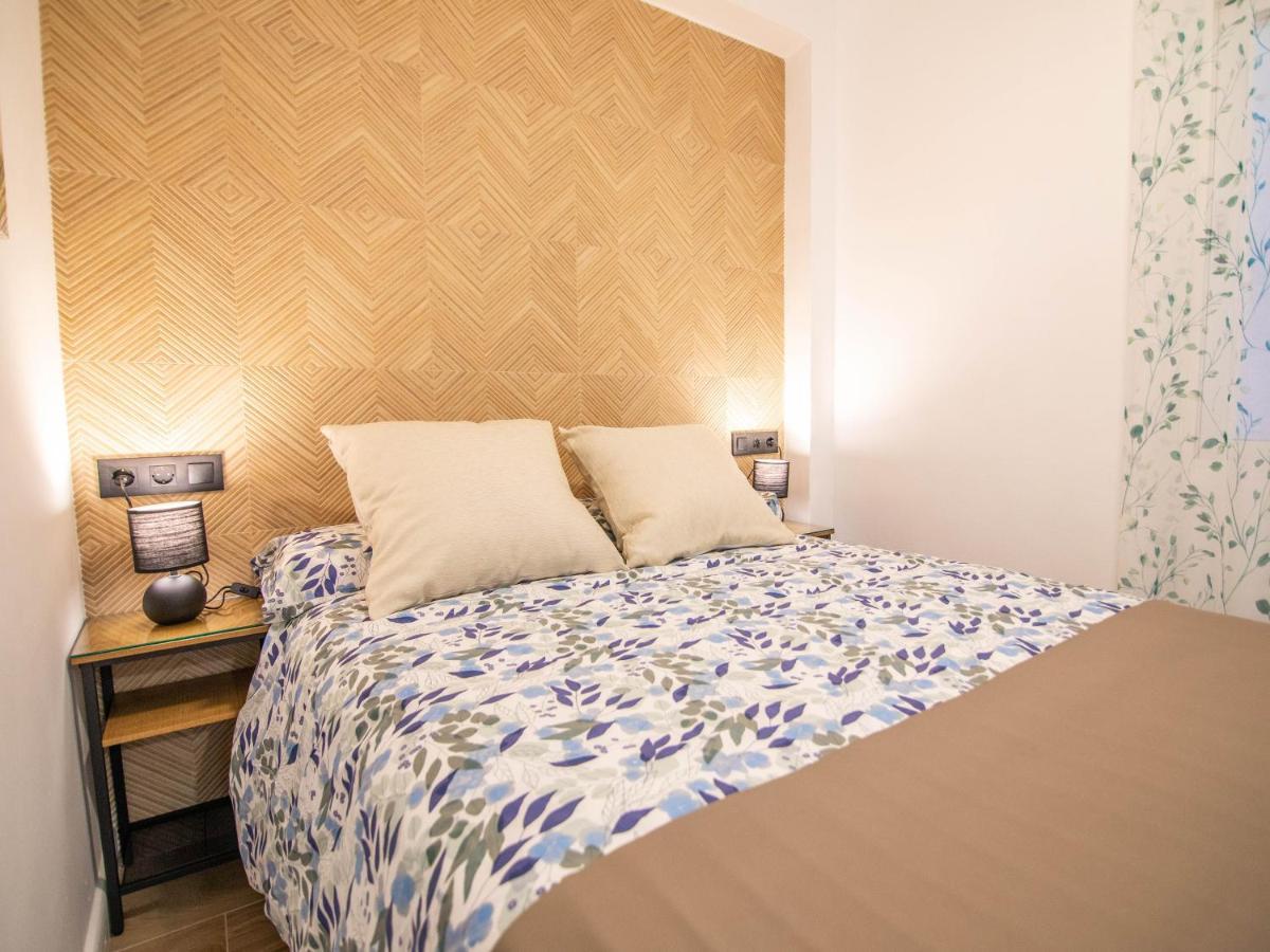 Tuguest Avenida Madrid Apartment Гранада Екстериор снимка