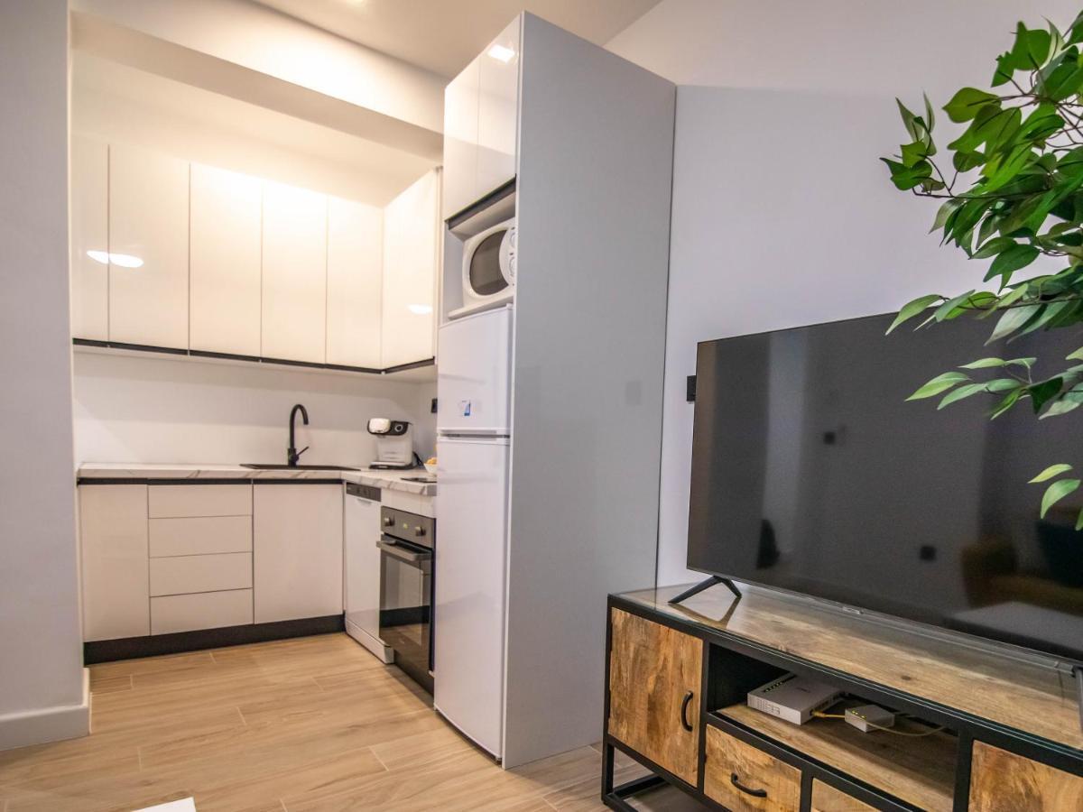 Tuguest Avenida Madrid Apartment Гранада Екстериор снимка