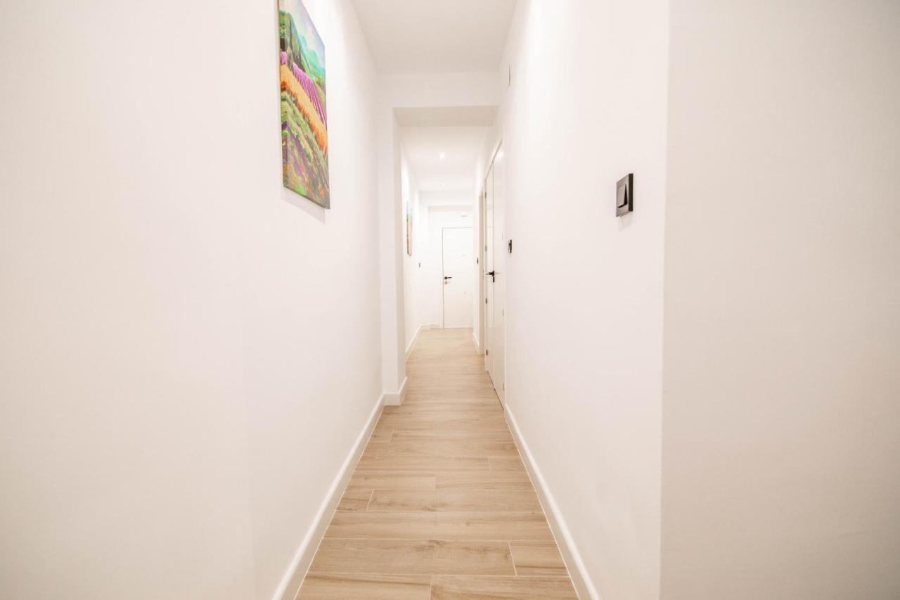 Tuguest Avenida Madrid Apartment Гранада Екстериор снимка