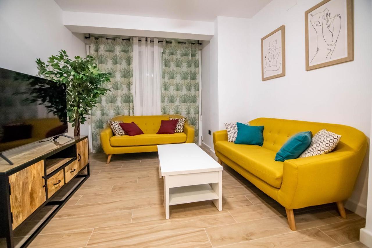 Tuguest Avenida Madrid Apartment Гранада Екстериор снимка