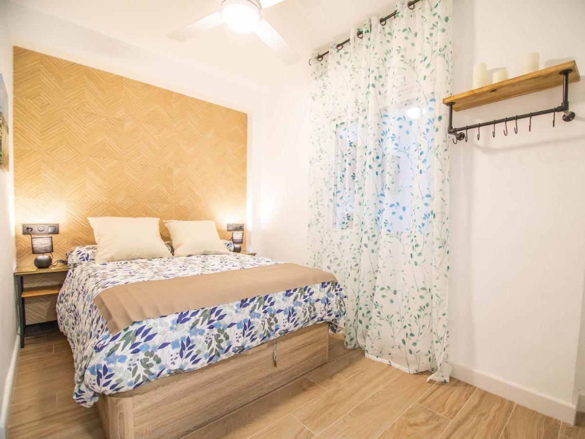 Tuguest Avenida Madrid Apartment Гранада Екстериор снимка