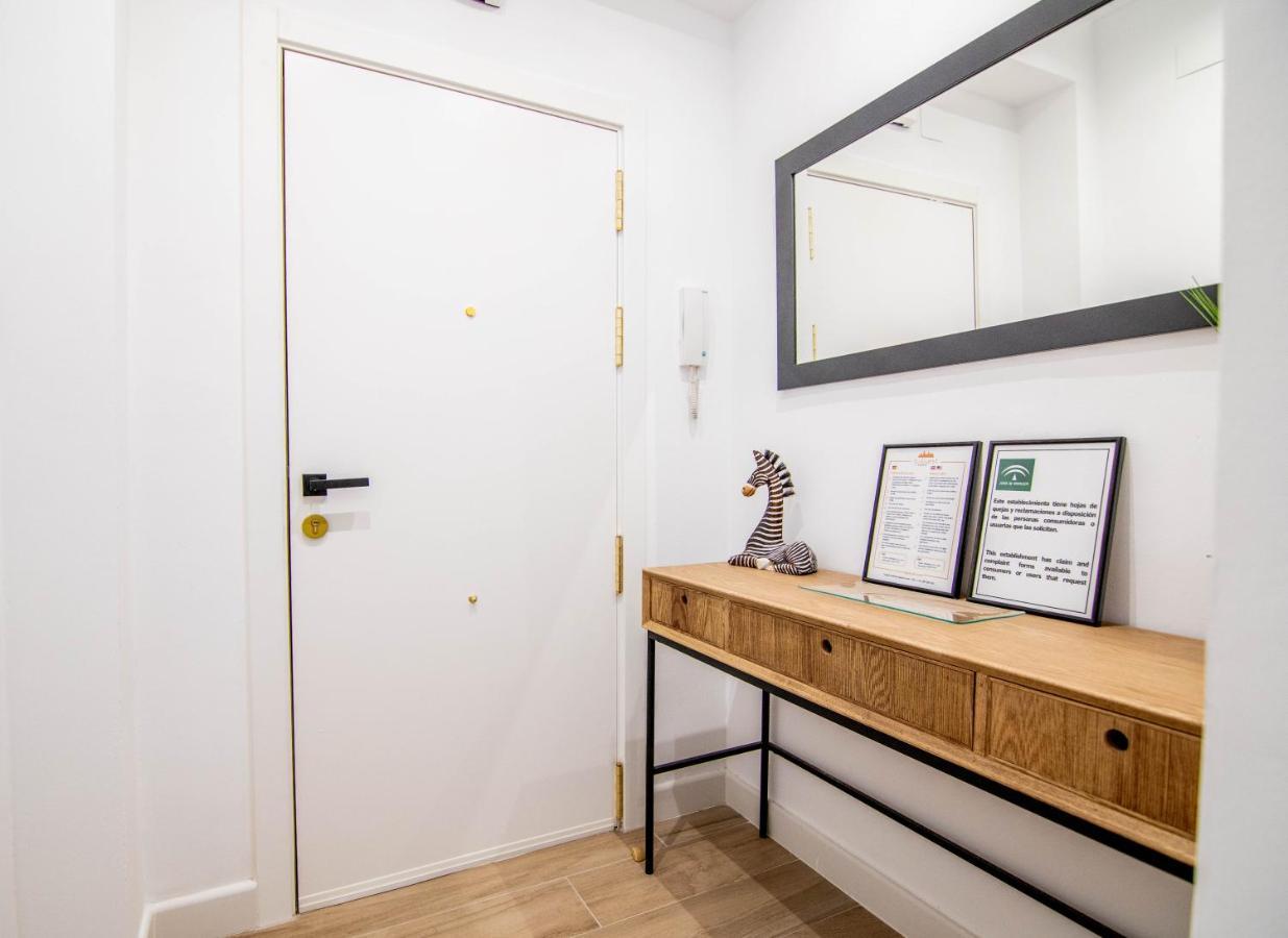 Tuguest Avenida Madrid Apartment Гранада Екстериор снимка