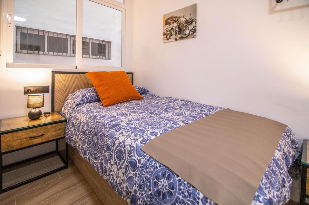 Tuguest Avenida Madrid Apartment Гранада Екстериор снимка