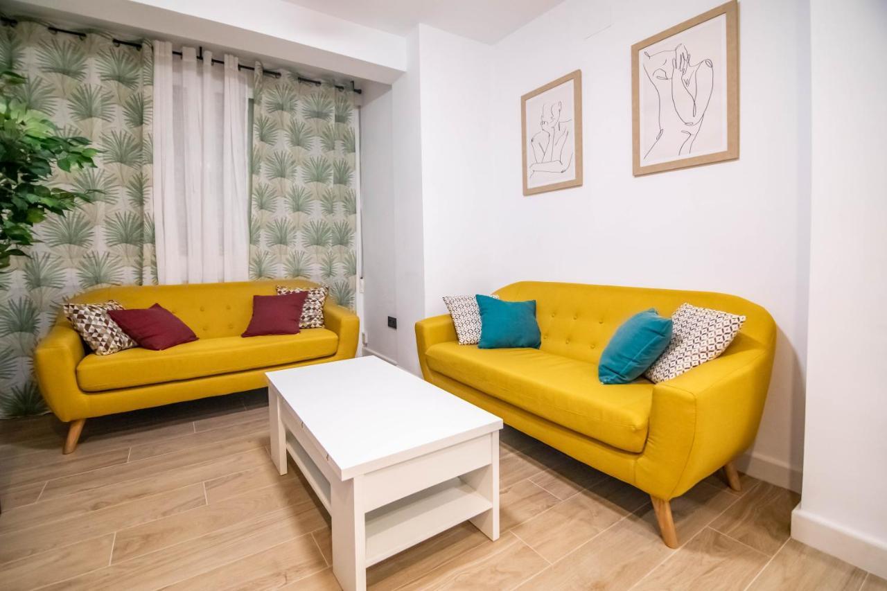 Tuguest Avenida Madrid Apartment Гранада Екстериор снимка