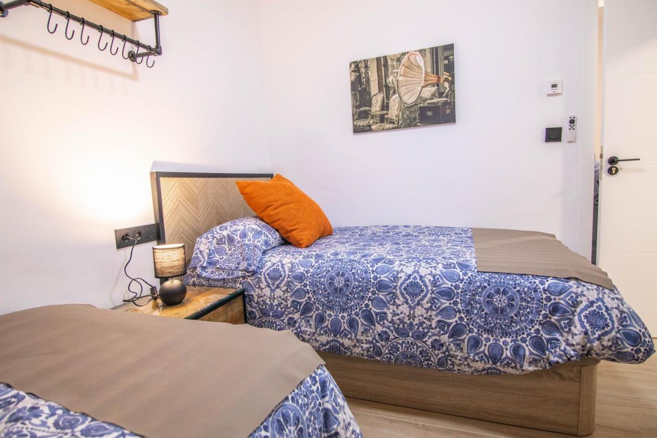 Tuguest Avenida Madrid Apartment Гранада Екстериор снимка
